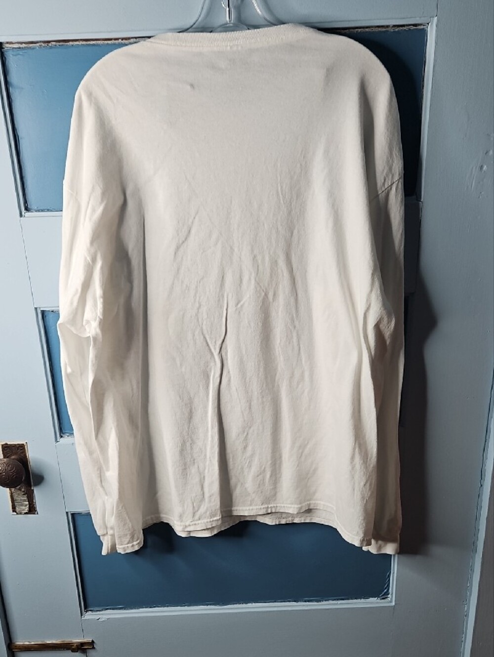 Warner Bros. White Looney Tunes Long-Sleeve Tee with Colorful Character Print XL - Picture 5 of 9